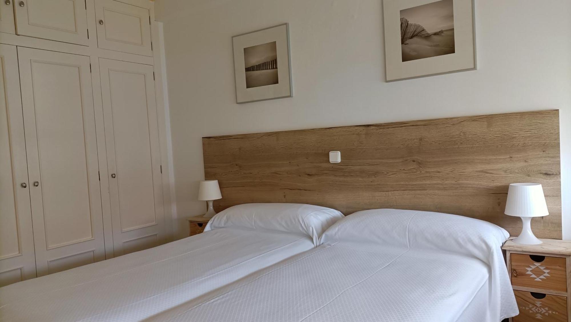 Apartamentos Zenit Mar Noja Bagian luar foto