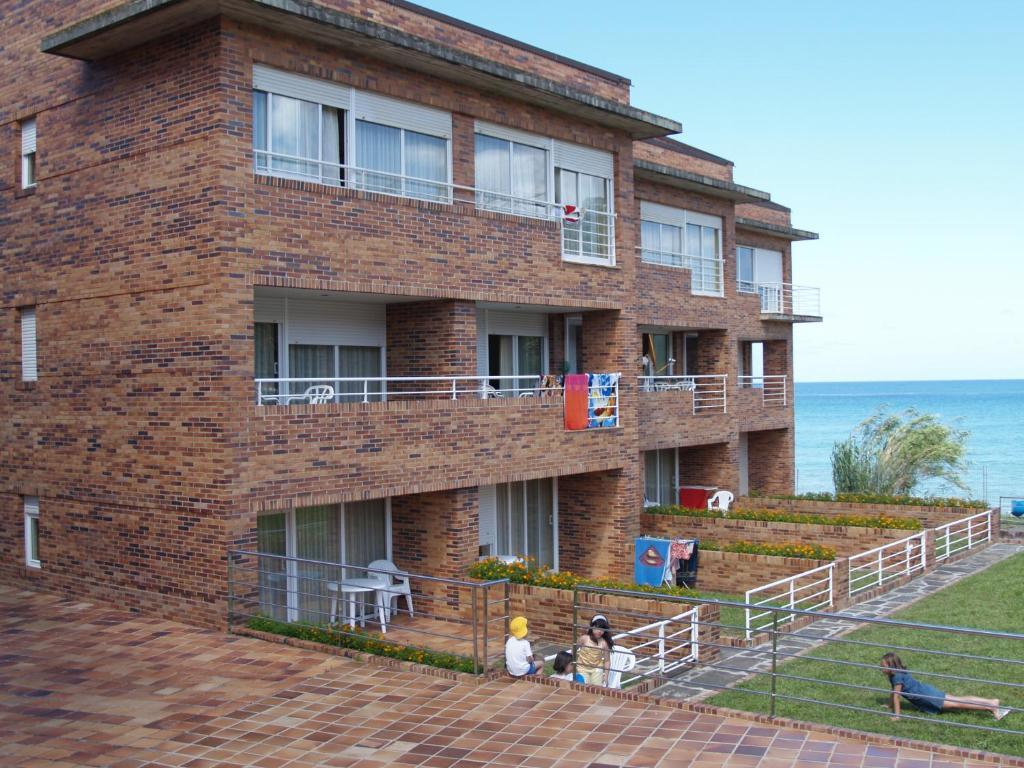 Apartamentos Zenit Mar Noja Bagian luar foto